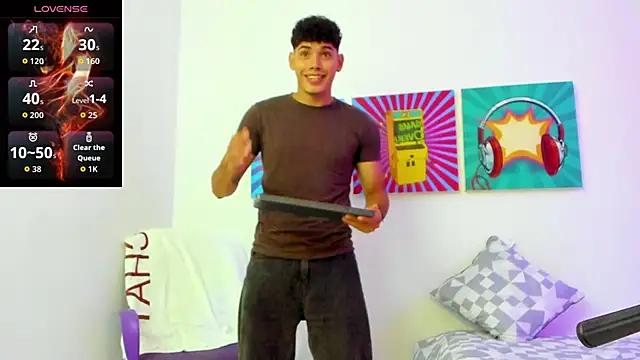 justin payn14 online show from February 8, 2:54 pm