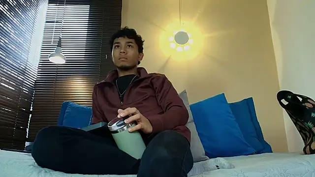 Damon Salvarote S online show from March 25, 1:04 pm