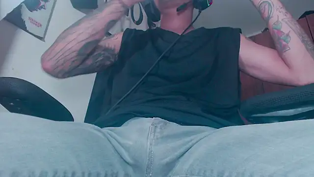 theskateboy online show from June 19, 6:08 am