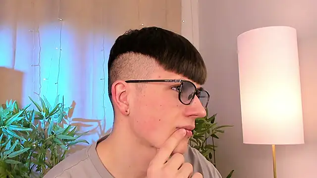 Rony Joy online show from April 9, 8:26 pm