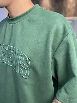 Samu Hott online show from March 2, 8:05 pm