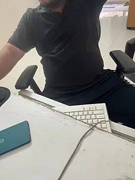 Rah0091 online show from April 4, 9:50 am