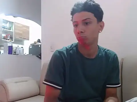 waner thom online show from April 2, 5:48 am