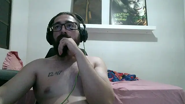 Redlovecouple online show from April 26, 4:59 pm