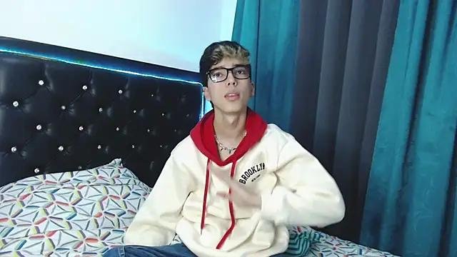 gabriel x18 online show from February 25, 4:57 am