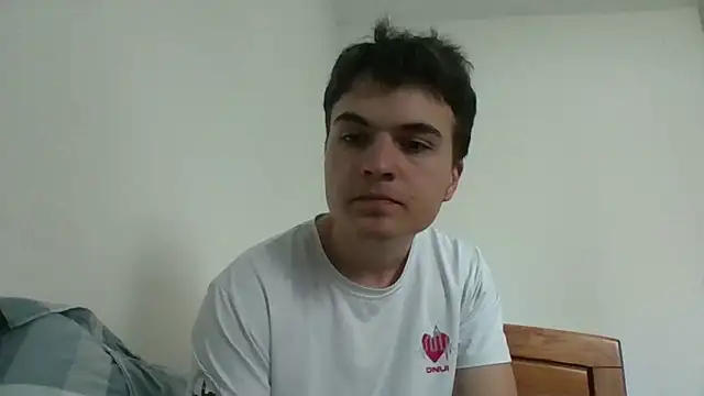 MrPine19 online show from April 5, 2:19 am