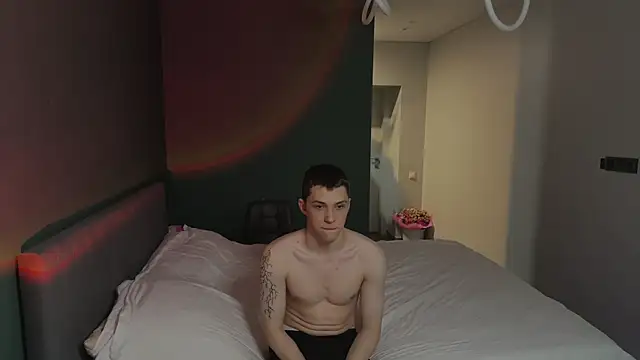 cronck52 online show from February 12, 11:11 pm