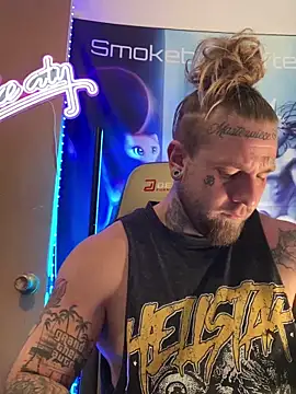 Smokebluntafterblunt online show from March 5, 4:25 pm