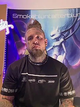 Smokebluntafterblunt online show from March 31, 3:25 pm