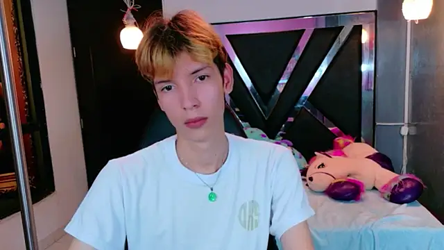 Liam Green1 online show from February 16, 1:09 pm