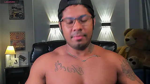 LEOHRDZ online show from February 25, 4:57 am