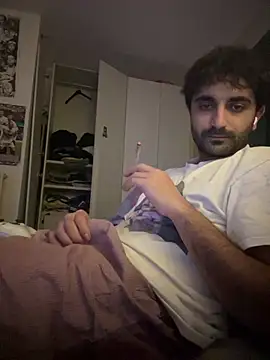 elia2711 online show from February 18, 2:31 am