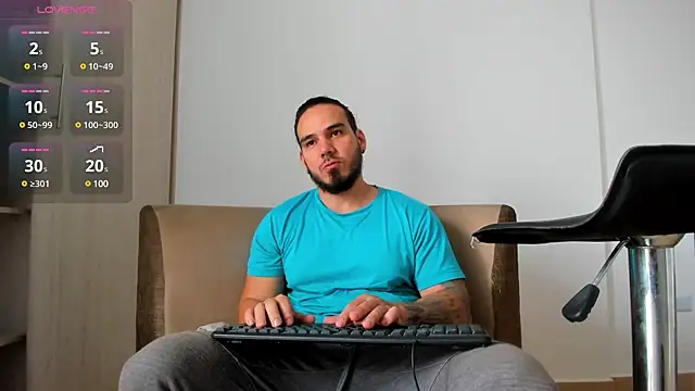 jhustin marcius online show from March 7, 7:38 pm