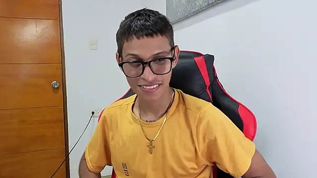 Niklausxxx online show from February 25, 12:22 am