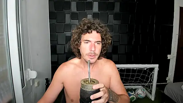 joaquin420 hot online show from July 3, 6:52 am