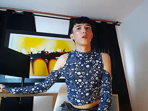 jullian ricci online show from February 23, 9:49 pm