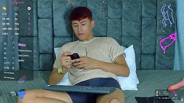 NicolasTorrez online show from March 10, 2:17 am