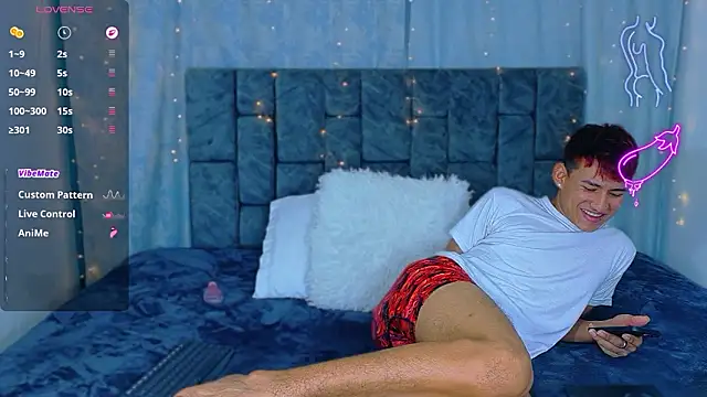 NicolasTorrez online show from March 28, 8:36 am