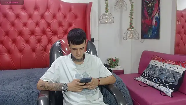 benjamin anthony online show from April 16, 3:50 am