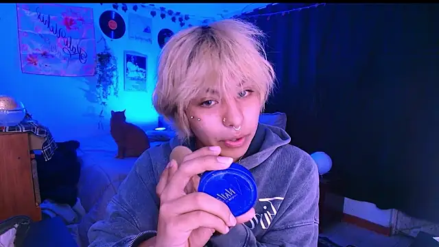 prince oliverr online show from February 23, 11:17 pm