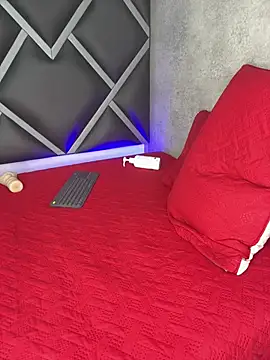 Lucian-greyy online show from July 16, 12:23 pm
