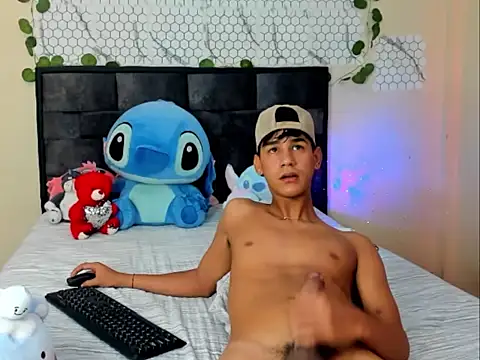 Stiben coll12 online show from February 26, 7:21 am