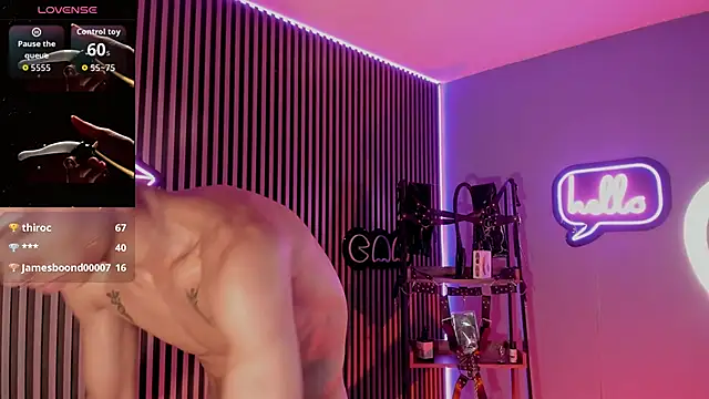 Maximoking26 online show from March 31, 8:49 am