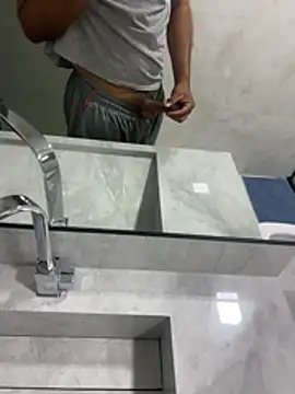 twink231 online show from April 26, 11:56 pm