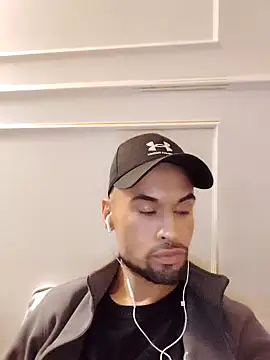 OiledAirplane74 online show from March 26, 2:26 am