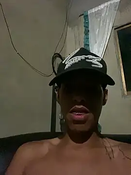 Alee 2005 online show from March 1, 8:47 am