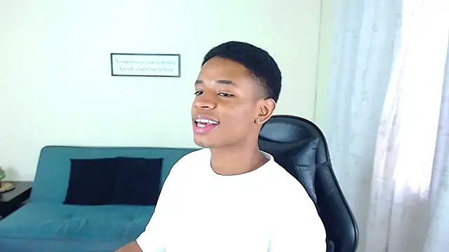 liiam3 online show from March 3, 8:59 pm