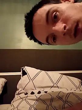 thom7246 online show from March 19, 5:54 am