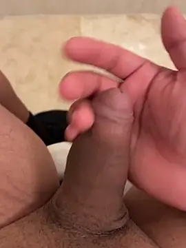 charles23xavier25 online show from March 9, 1:10 am