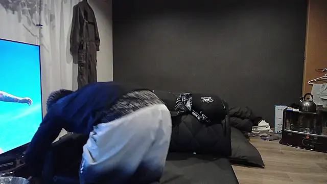 ryuaaaaa online show from April 7, 2:28 pm