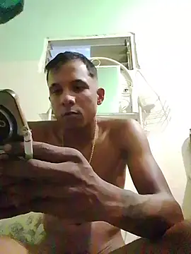 blackhot22c online show from May 9, 8:43 pm