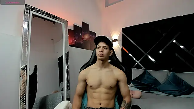 TonyPetrovjs online show from May 16, 4:27 pm