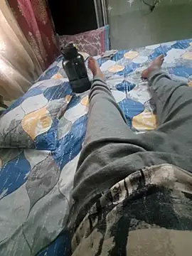 iambesting online show from March 28, 9:20 am