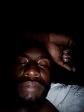 magbrown online show from February 23, 7:15 pm