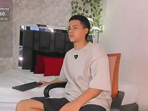 PATRIICKMILLER online show from February 27, 4:06 pm