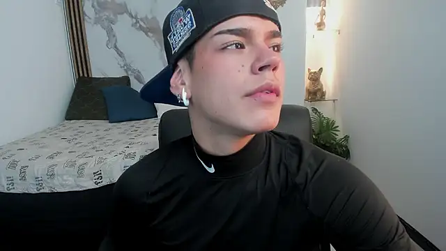 Mk Desire online show from March 3, 2:41 am