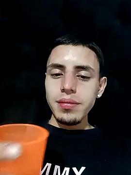 Cristianramos199 online show from April 17, 2:36 am