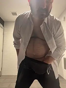 chubbylittlesecret online show from July 9, 2:05 am