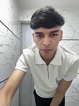 The Conquer online show from February 24, 9:15 pm