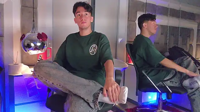 Austin Reedss online show from April 14, 1:33 pm