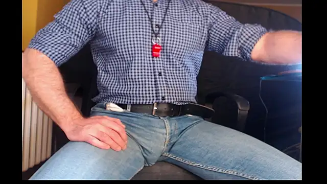 Coach 85 online show from April 10, 3:52 pm