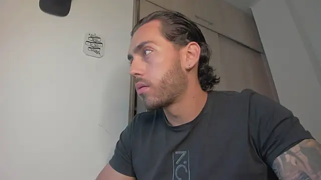 Axel  Blaze online show from March 9, 12:43 pm