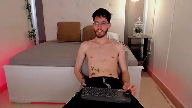 Jason 23   online show from May 26, 7:32 pm