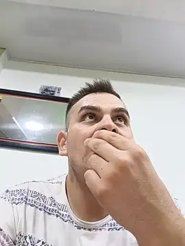 Edwin Q online show from July 1, 2:23 am