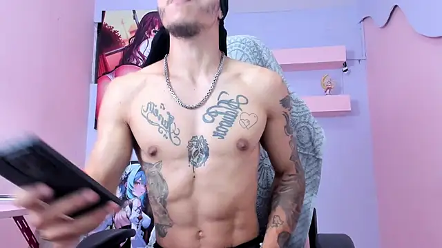 DanteLuxx online show from May 3, 3:53 am