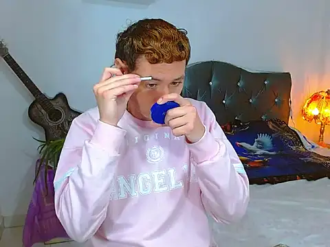  Santi2 online show from April 20, 8:17 am